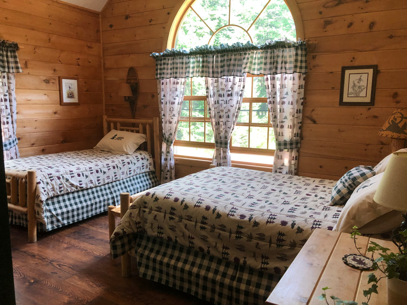 Packbasket Adventures bedroom